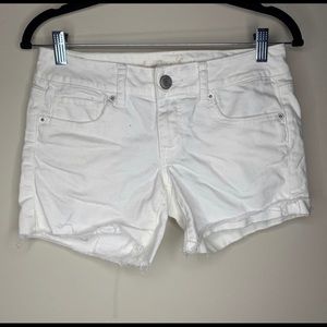 American Eagle white stretchy cutoff shorts
